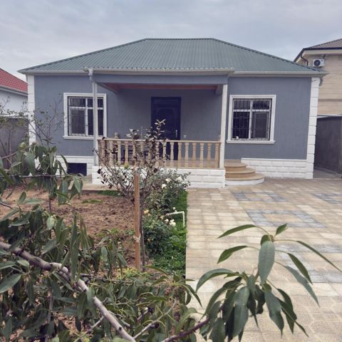 Satılır 3 otaqlı həyət evi/bağ evi 110 m² — Bakı