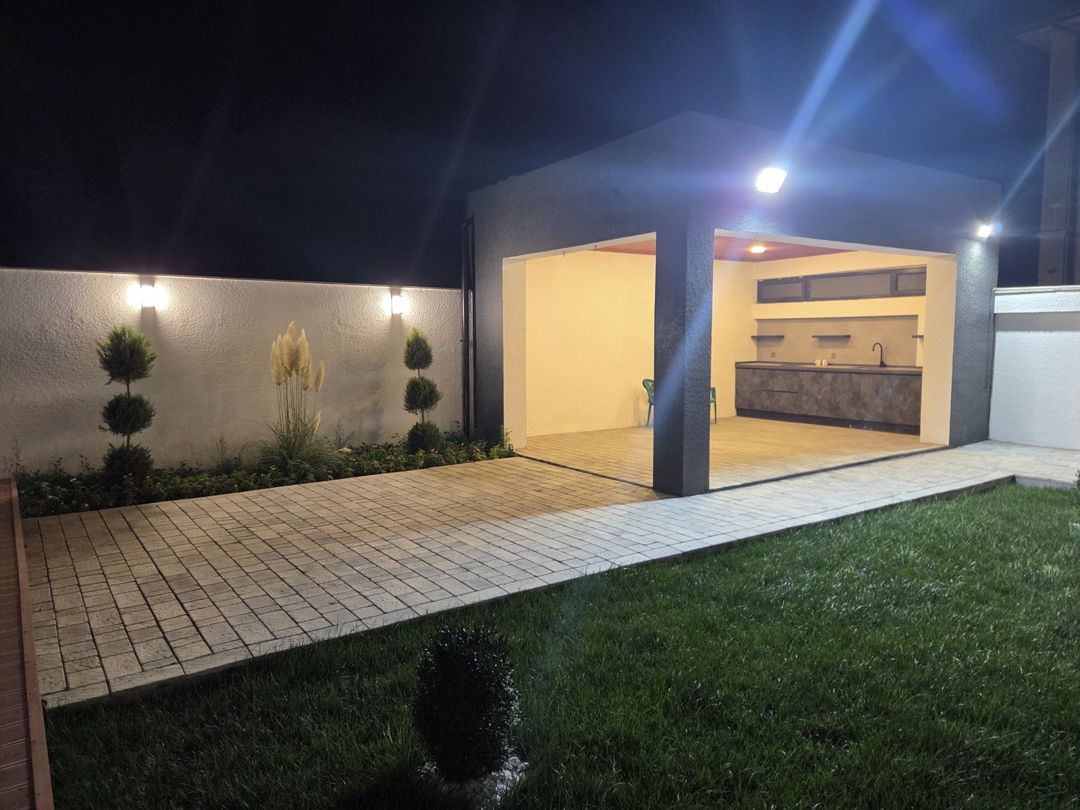 Satılır 5 otaqlı həyət evi/bağ evi 250 m² — Ev, villa, Bakı (9)