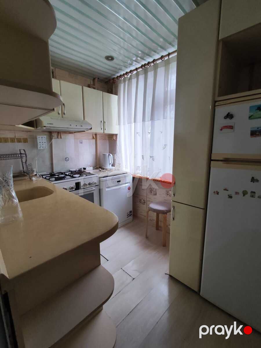 İcarəyə verilir 2 otaqlı köhnə tikili 60 m² — Mənzil, Bakı (8)