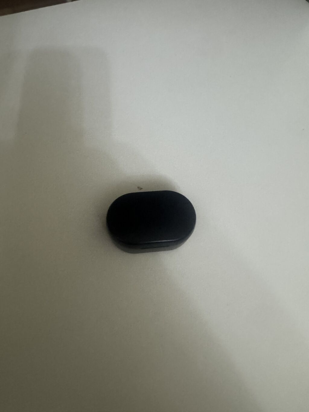 Nausniki Hediye veribler istifade etmirem tezedi vatcap isleyir unvan — Qulaqcıqlar, Bakı (3)