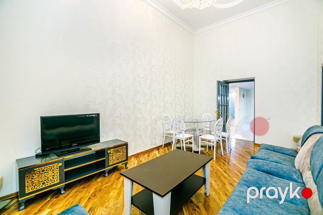 İcarəyə verilir 3 otaqlı köhnə tikili 98 m² — Mənzil, Bakı (8)