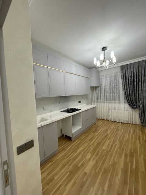 Satılır 2 otaqlı yeni tikili 81 m² — Bakı