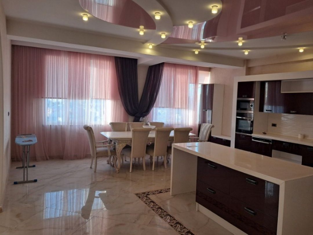 Satılır 3 otaqlı yeni tikili 168 m² — Mənzil, Bakı (2)