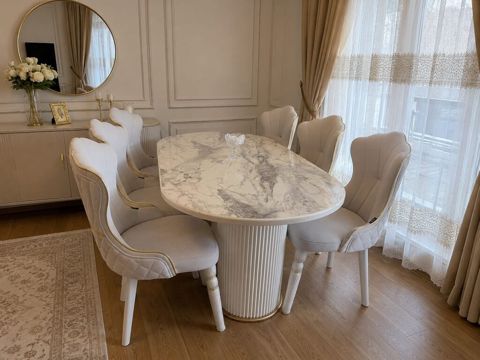 Masa dəsti satılır 990₼. 8 oturcağı var. Üzəri tökmə mərmərdir. Ünvan — Bakı