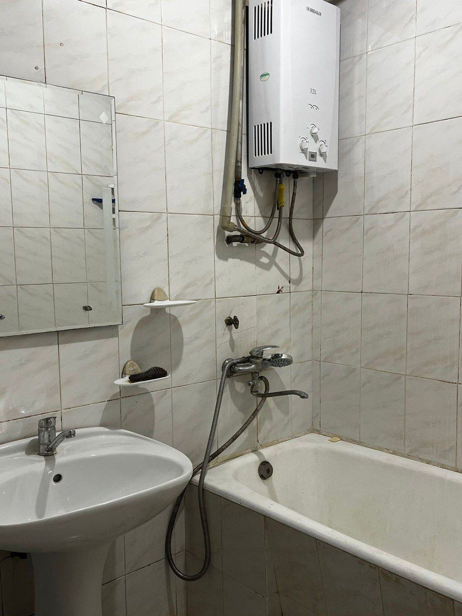 İcarəyə verilir 2 otaqlı köhnə tikili 60 m² — Mənzil, Bakı (3)