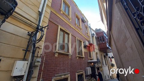İcarəyə verilir 5 otaqlı ofis 250 m²
