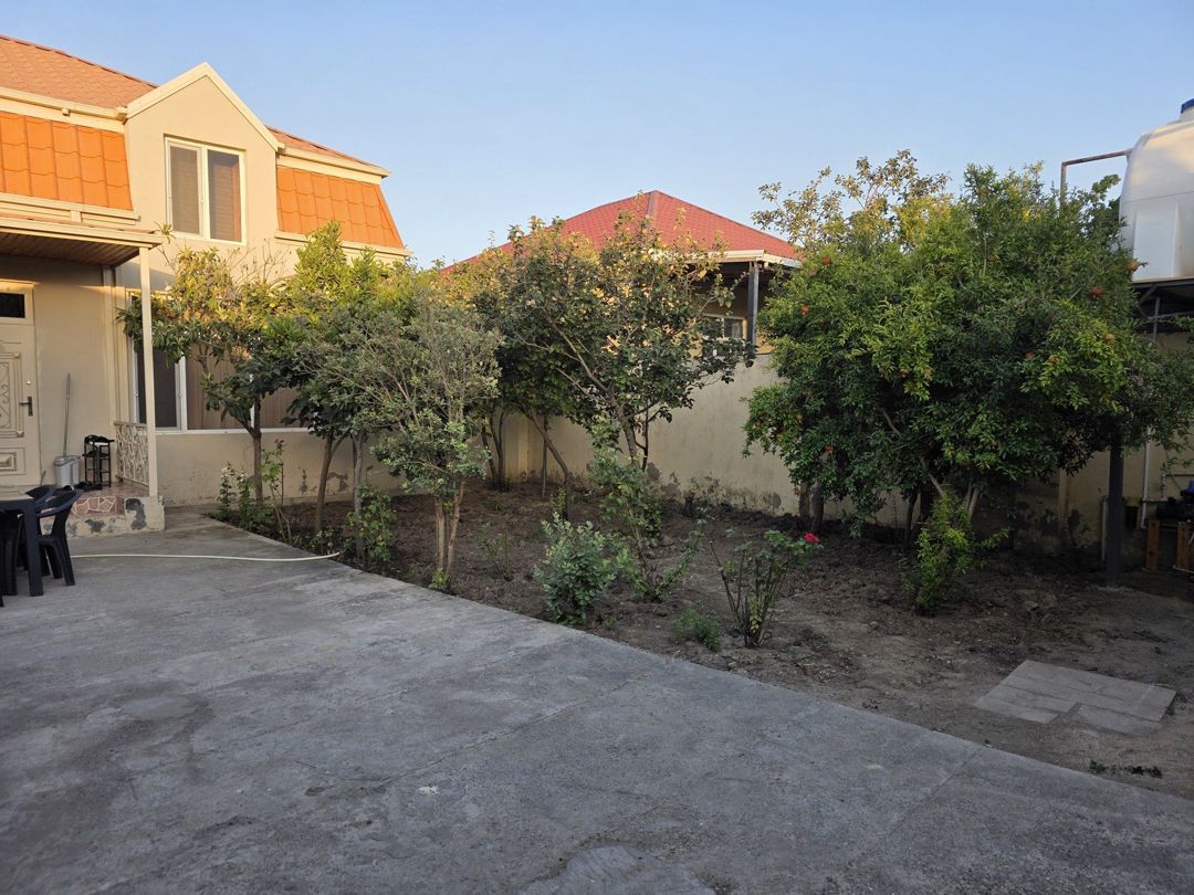 Satılır 3 otaqlı həyət evi/bağ evi 160 m² — Ev, villa, Bakı (3)
