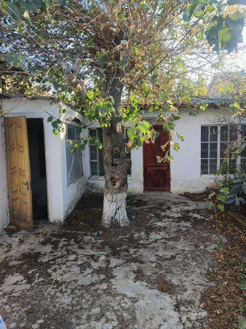 Satılır 6 otaqlı həyət evi/bağ evi 125 m² — Bakı