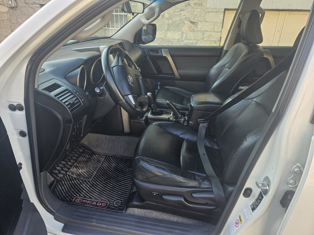Toyota Land Cruiser Prado, 2.7 L, 2011 il, 155 000 km — Avtomobillər, Gəncə (3)