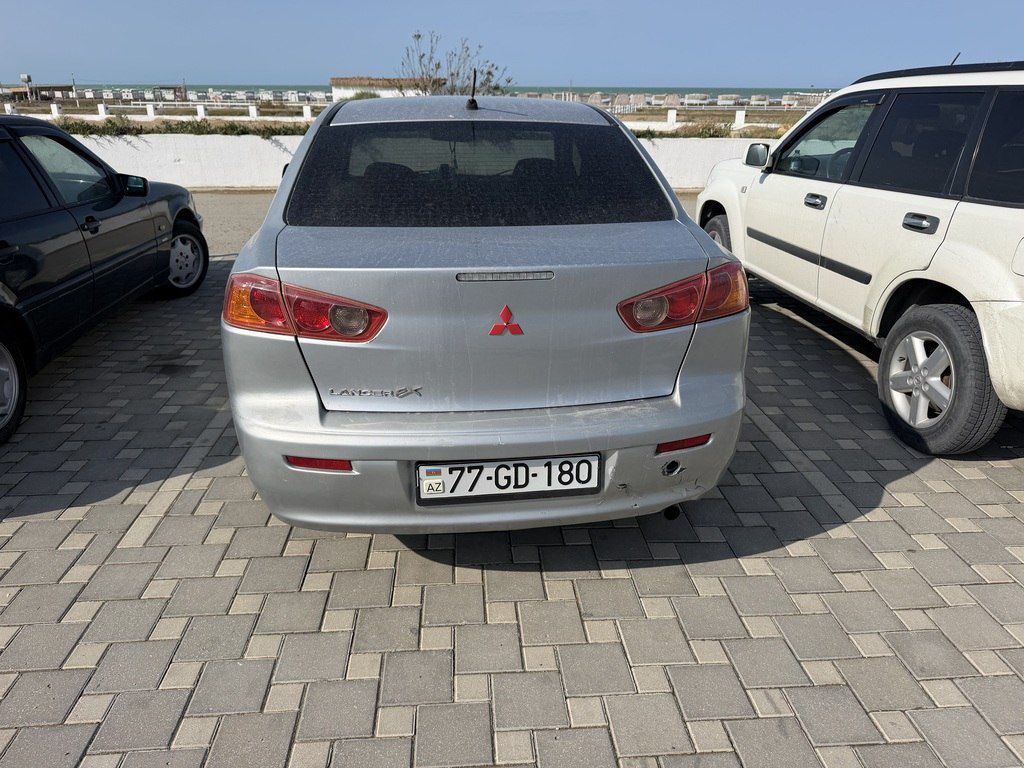 Mitsubishi Lancer, 2.0 L, 2008 il, 297 000 km — Avtomobillər, Bakı (2)