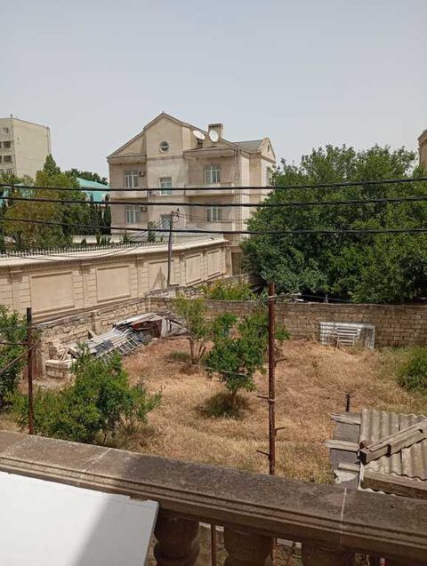 Satılır 5 otaqlı həyət evi/bağ evi 170 m² — Bakı