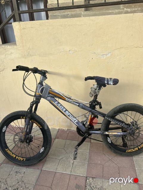 Lada Sport dağ/şossе hibrid tipli velosiped Xüsusiyyətlər: - Çərçivə