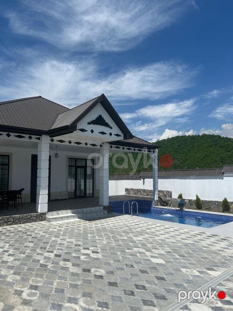 İcarəyə verilir 5 otaqlı həyət evi/bağ evi 125 m²