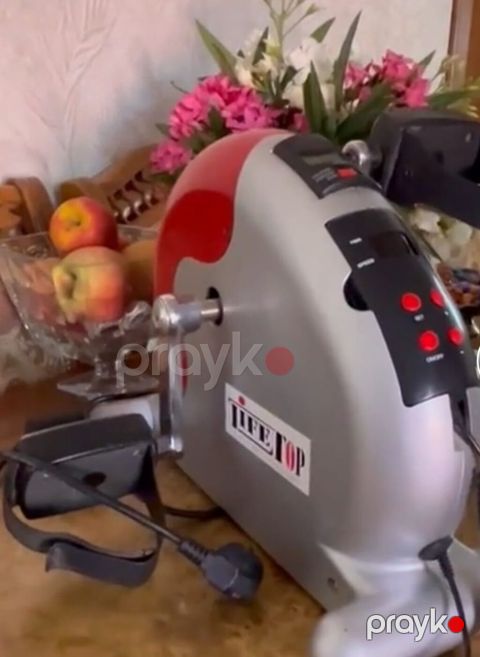 LifeTop elektrik pedal-trenajor - Masa üstü kompakt dizayn: həm ayaq — Digah