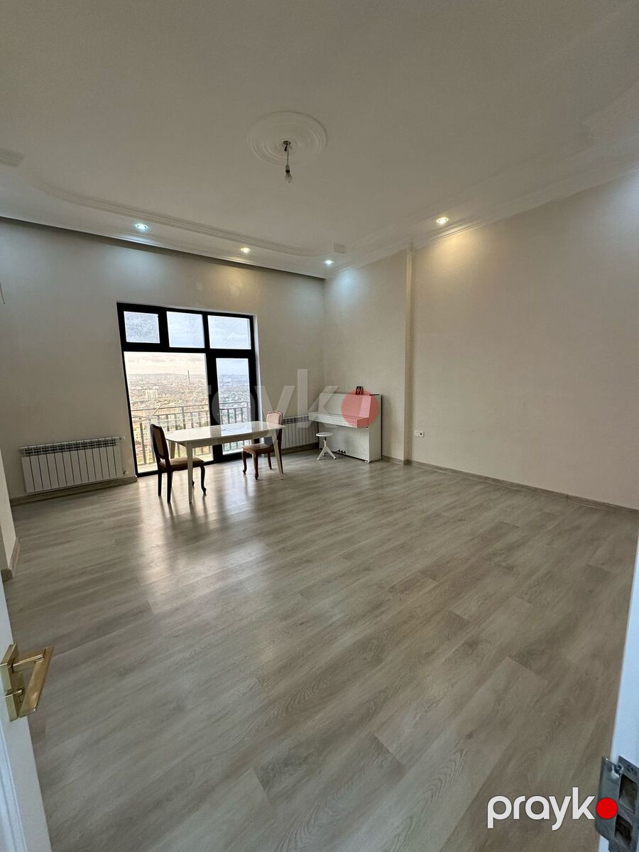 Satılır 3 otaqlı yeni tikili 140 m² — Mənzil, Bakı (7)