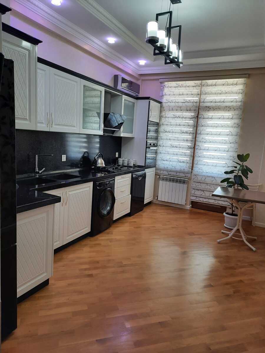 Satılır 3 otaqlı yeni tikili 135 m² — Mənzil, Bakı (5)