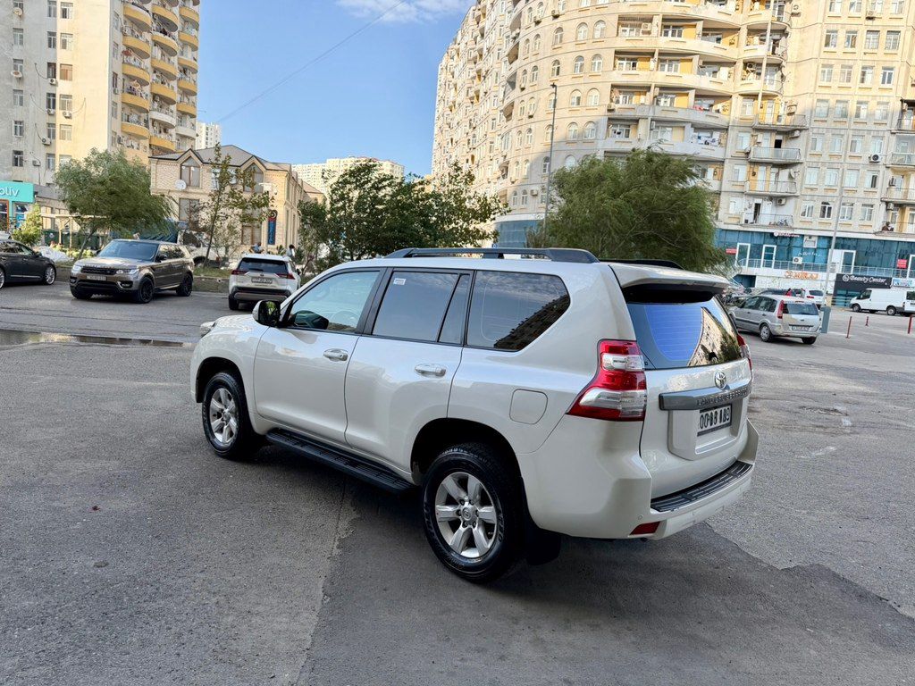 Toyota Land Cruiser Prado, 2.7 L, 2016 il, 165 000 km — Avtomobillər, Bakı (4)