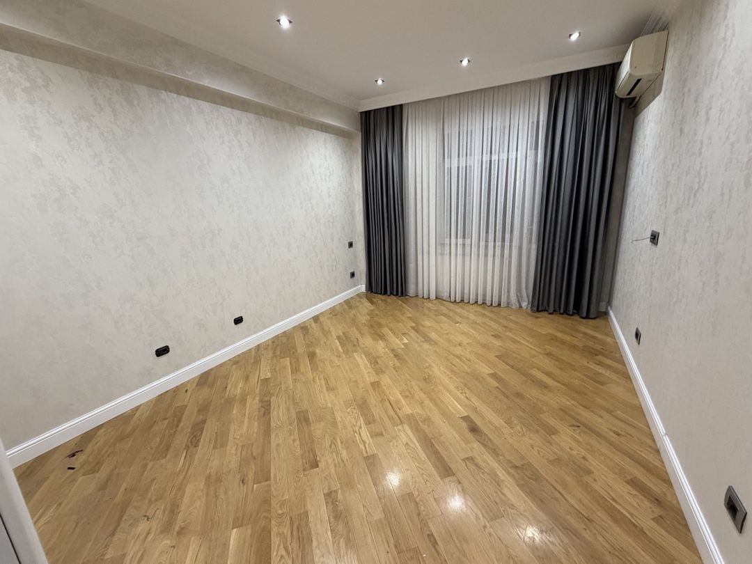 Satılır 3 otaqlı yeni tikili 141 m² — Mənzil, Bakı (12)