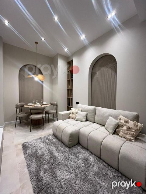 İcarəyə verilir 2 otaqlı yeni tikili 60 m²