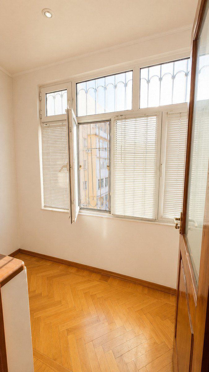 Satılır 3 otaqlı köhnə tikili 135 m² — Mənzil, Bakı (6)