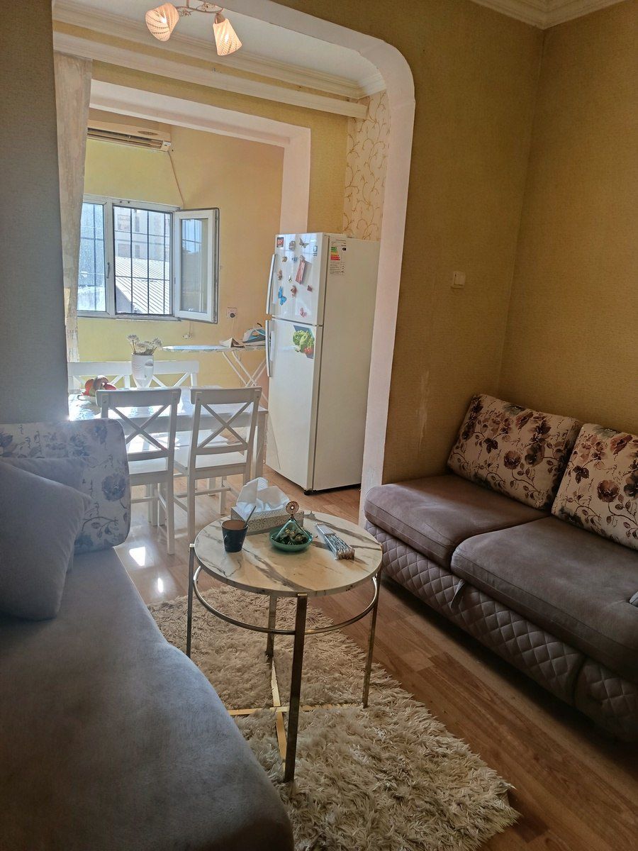 Satılır 2 otaqlı köhnə tikili 32 m² — Mənzil, Bakı (9)