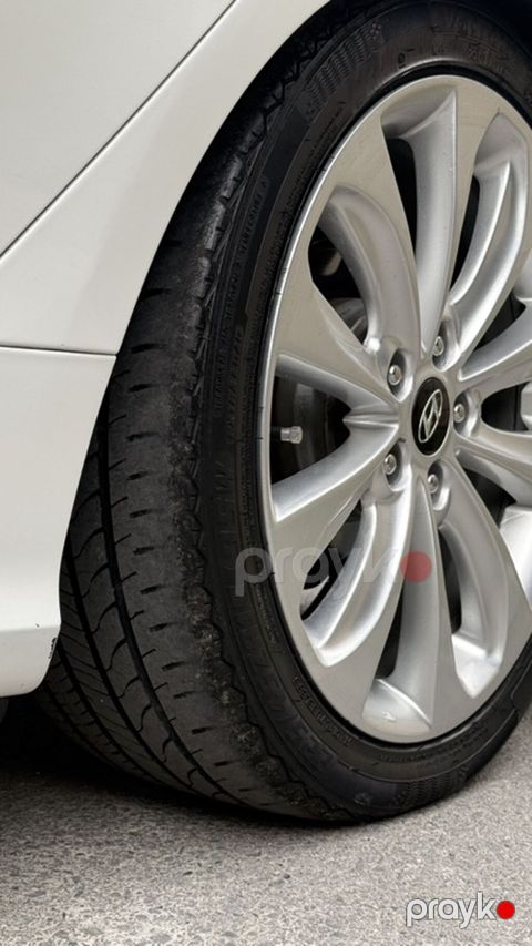 Hyundai orijinal yüngül lehimli disk və təkər komplekti - Rəng: gümüş — Mingəçevir