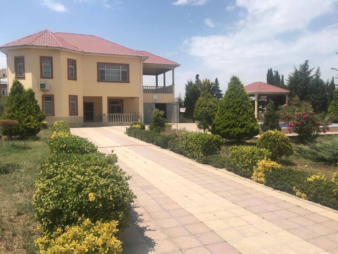 Satılır 6 otaqlı həyət evi/bağ evi 250 m² — Ev, villa, Bakı (2)