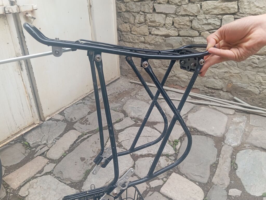 Velosiped satılır səbət hədiyyə arxa oturacaq çıxarılıb taxmaq olur — Velosipedlər, Bakı (6)