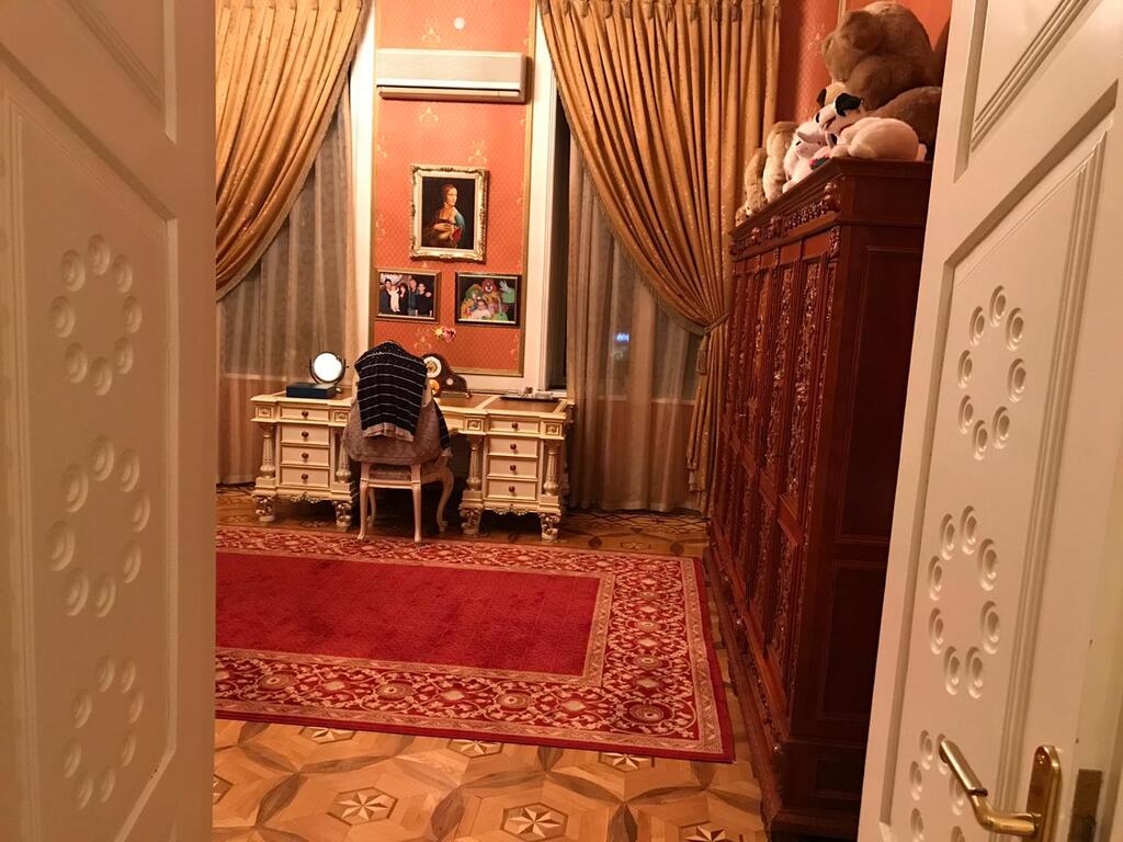 Satılır 6 otaqlı köhnə tikili 290 m² — Mənzil, Bakı (5)