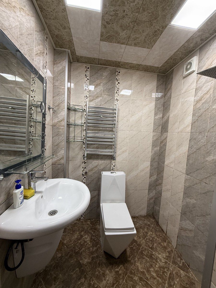 İcarəyə verilir 3 otaqlı köhnə tikili 90 m² — Mənzil, Bakı (11)