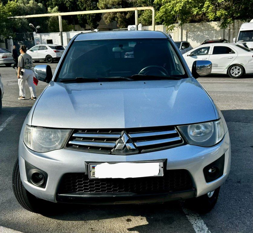 Mitsubishi L200, 2.5 L, 2012 il, 188 000 km — Avtomobillər, Bakı