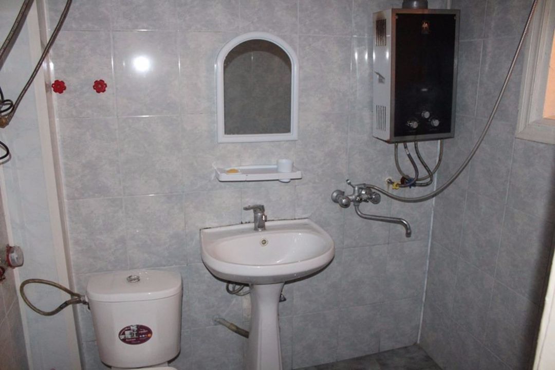 Satılır 1 otaqlı köhnə tikili 35 m² — Mənzil, Bakı (5)