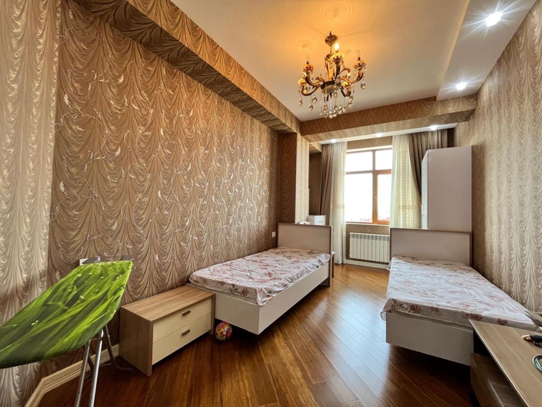 İcarəyə verilir 3 otaqlı yeni tikili 130 m² — Mənzil, Bakı (6)