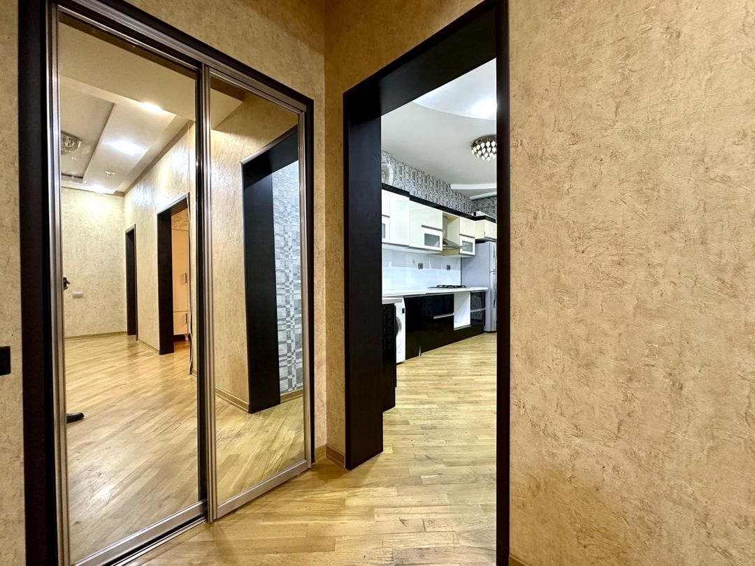 Satılır 2 otaqlı yeni tikili 93 m² — Mənzil, Bakı (11)