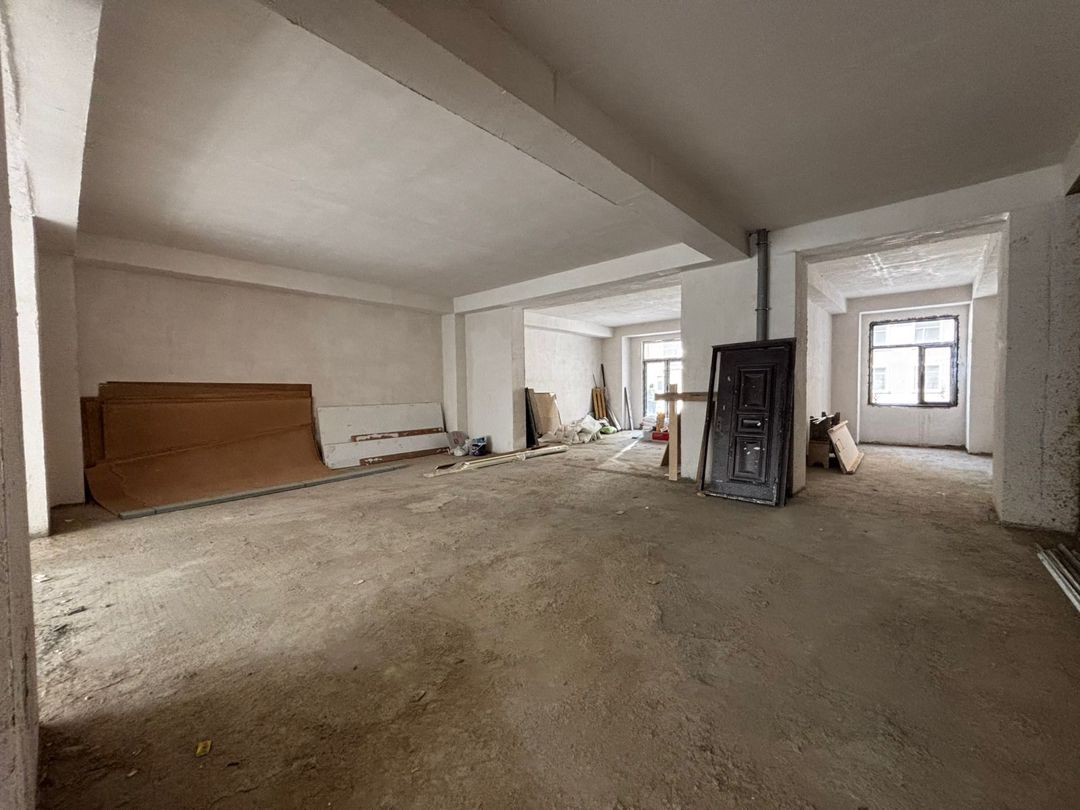 Satılır obyekt 210 m² — Əmlak, Bakı (11)