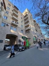 Satılır 3 otaqlı köhnə tikili 100 m² — Fikrət — Mənzil