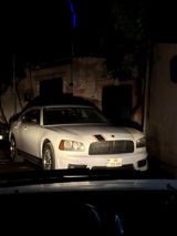 Dodge Challenger, 2008 il — Avtomobil