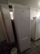 Indesit iki kameralı soyuducu - Brend/model: Indesit (üst kamera — Refrigerators