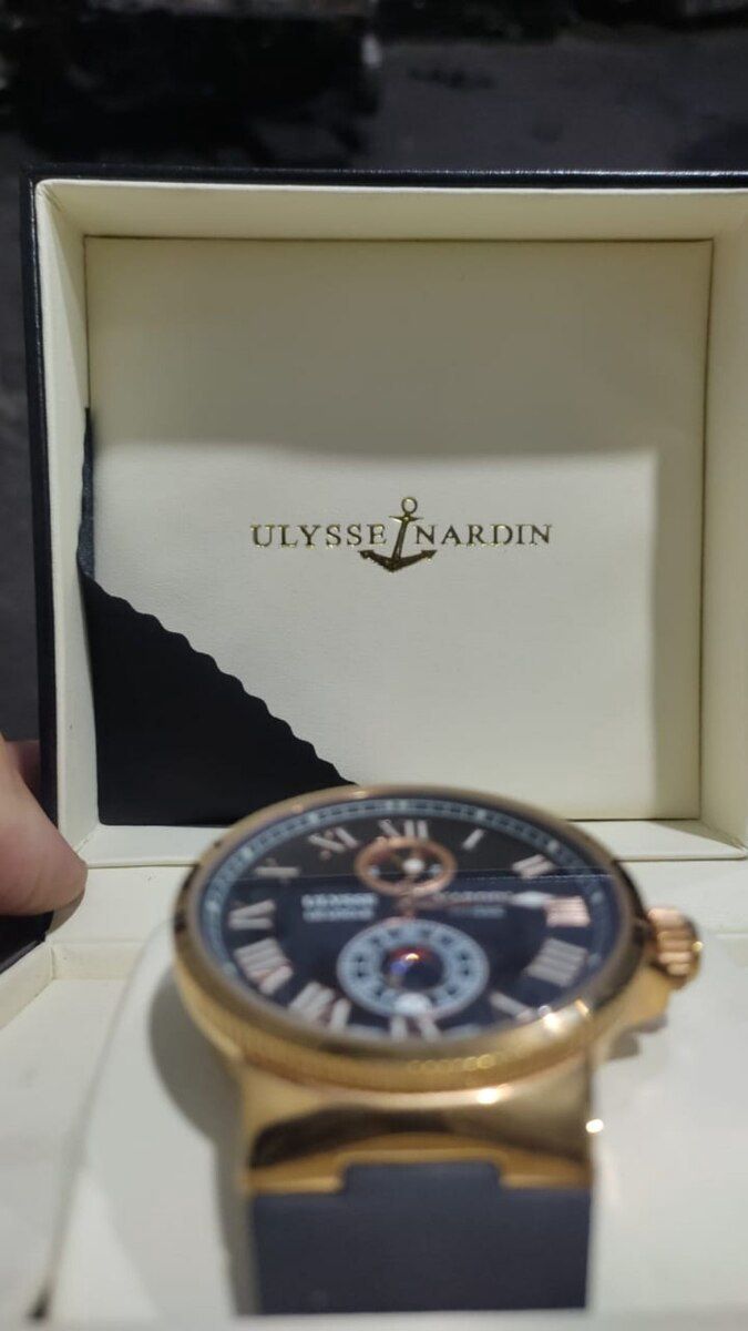Ulysse Nardin qol saatı — Şəxsi əşyalar, Xudat (3)