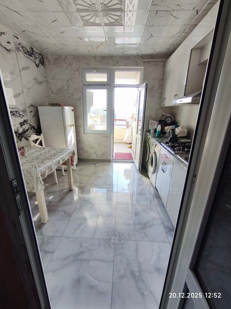 Satılır 5 otaqlı köhnə tikili 110 m² — Mənzil, Bakı (2)