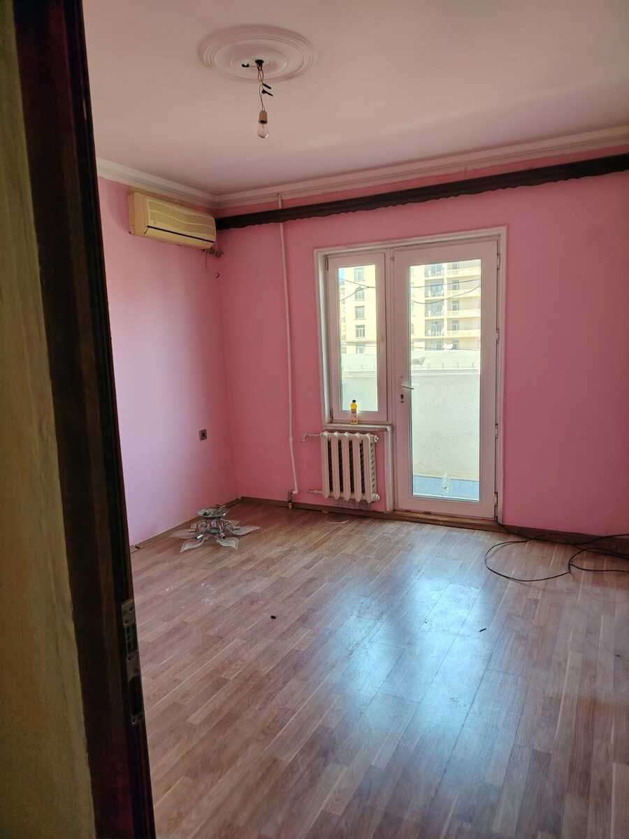 Satılır 2 otaqlı köhnə tikili 65 m² — Mənzil, Bakı (6)