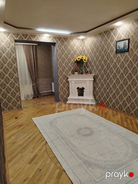 Satılır 2 otaqlı köhnə tikili 47 m²