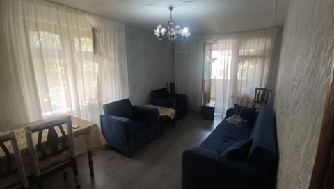 İcarəyə verilir 2 otaqlı köhnə tikili 50 m² — Bakı