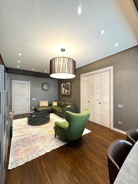 Satılır 3 otaqlı yeni tikili 140 m² — Bakı