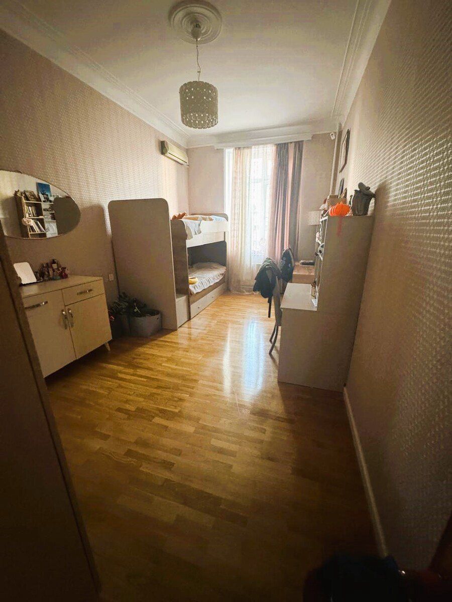 Satılır 3 otaqlı köhnə tikili 80 m² — Mənzil, Bakı (7)
