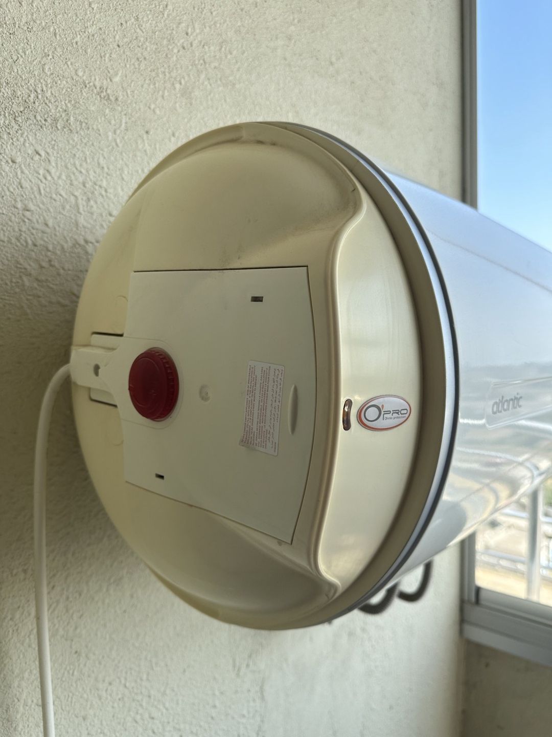 Su qızıdırıcı Atlantic 100L — Təmir və inşaat, Bakı (2)