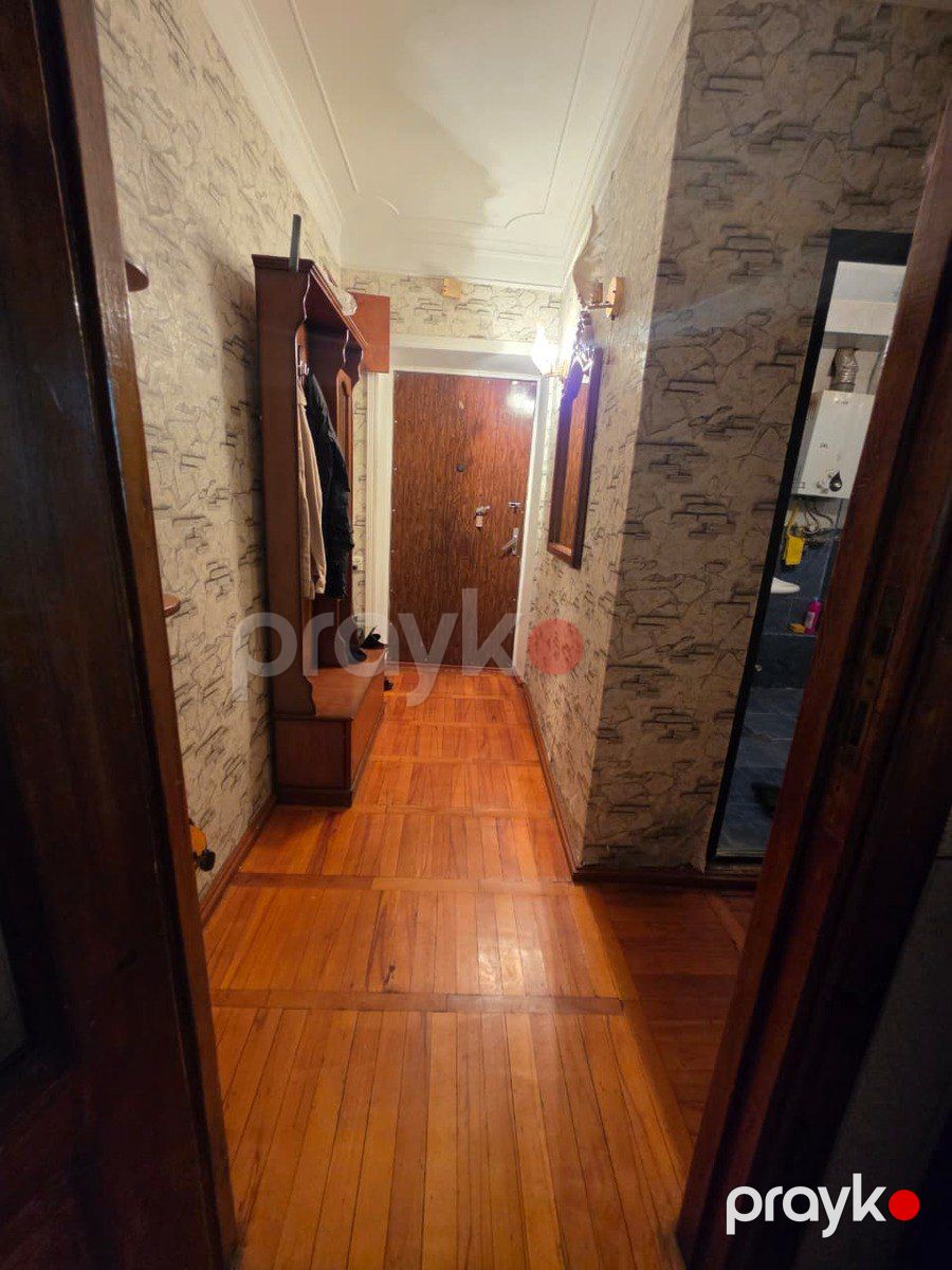 Satılır 2 otaqlı köhnə tikili 65 m² — Mənzil, Bakı (11)