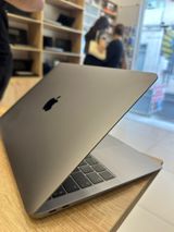 Apple Macbook Air SSD 256GB, RAM 8GB — Electronics