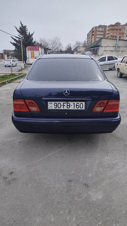 Mercedes E 240, 2.4 L, 1999 il, 292 000 km — Avtomobillər, Bakı (5)