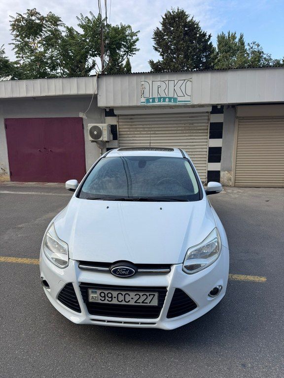 Ford Focus, 1.6 L, 2013 il, 154 198 km — Avtomobillər, Bakı (10)